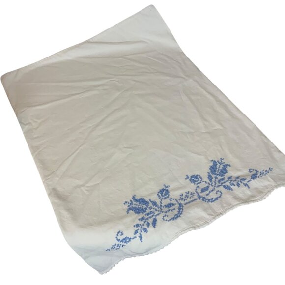 Hand Embroidered Standard Single Pillowcase Blue White Floral Cotton - Picture 3 of 3